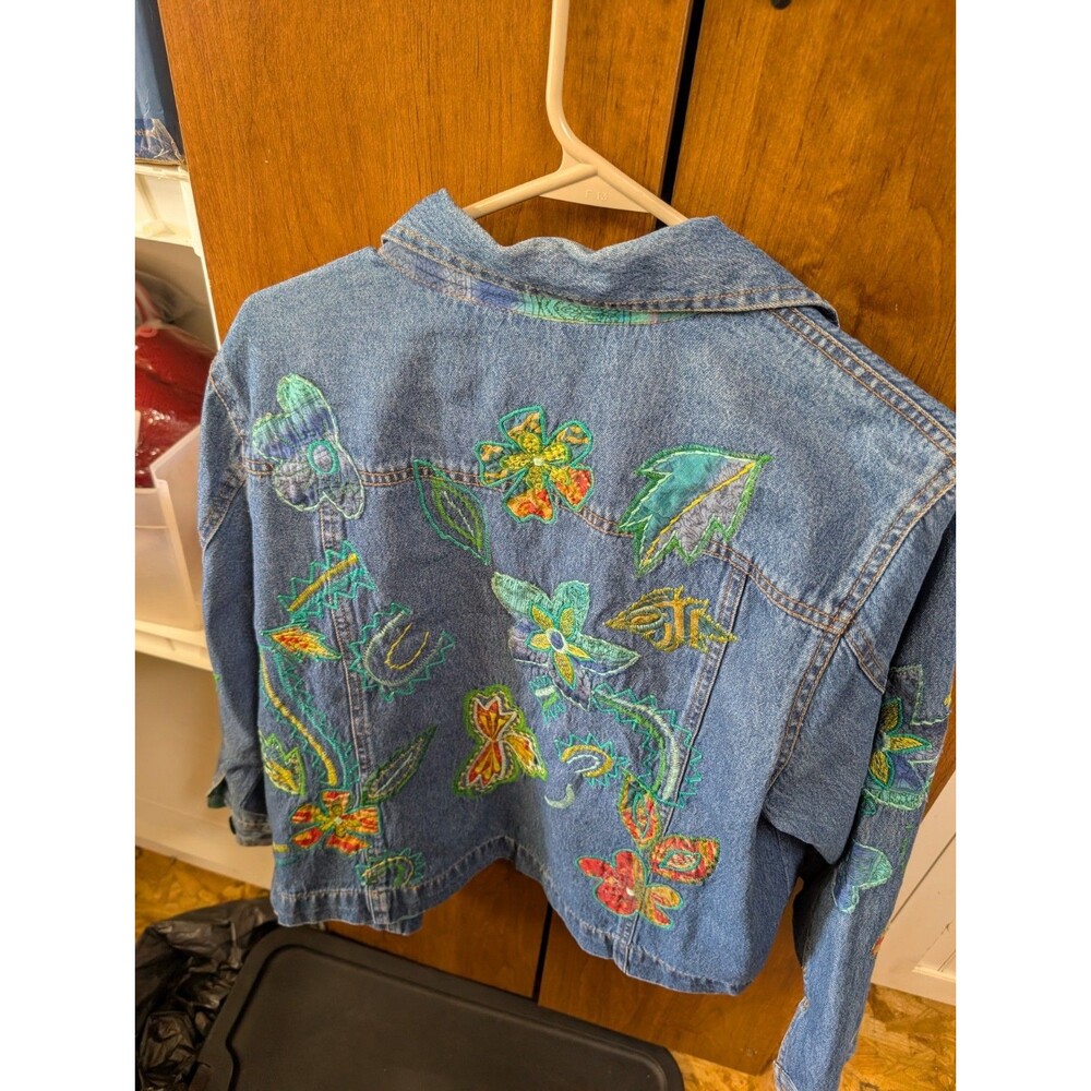 COLDWATER CREEK FLORAL EMBROIDERED & BEADED DENIM JEAN JACKET SZ PL EXC COND! - Picture 6 of 13